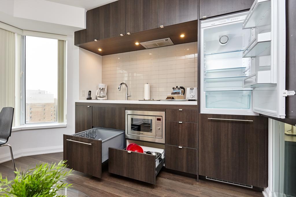 Atlas Suites - Yorkville Furnished Apartments تورونتو المظهر الخارجي الصورة