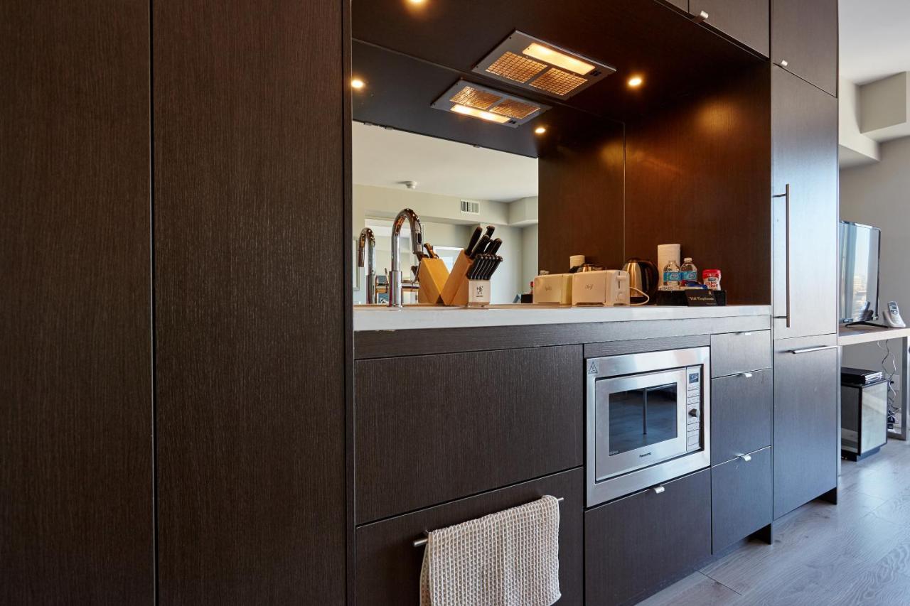 Atlas Suites - Yorkville Furnished Apartments تورونتو المظهر الخارجي الصورة