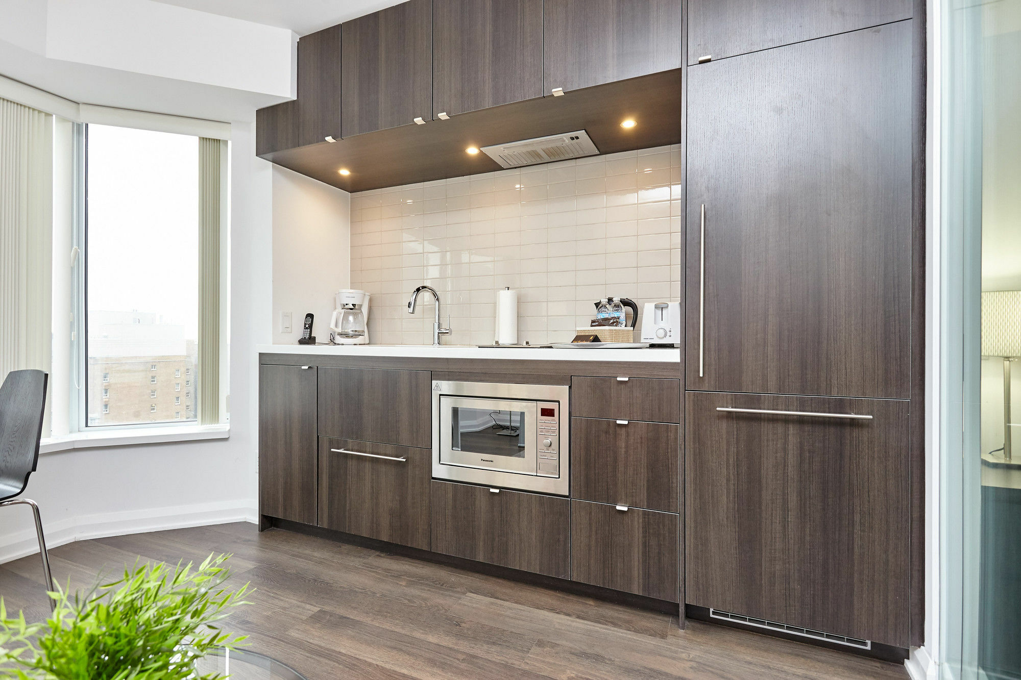 Atlas Suites - Yorkville Furnished Apartments تورونتو المظهر الخارجي الصورة